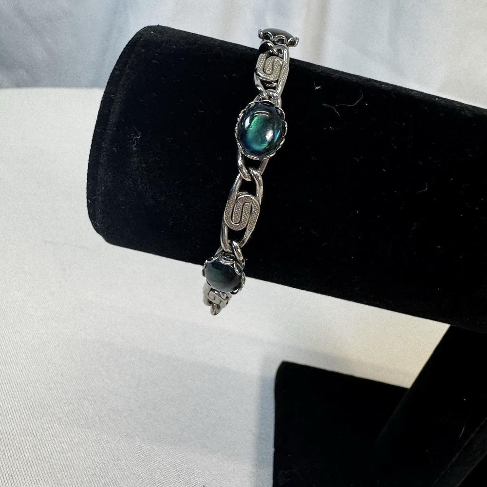 Vintage Silver Tone Link Bracelet Green Blue Dragon Eye Glass Cabochon 7.5"
